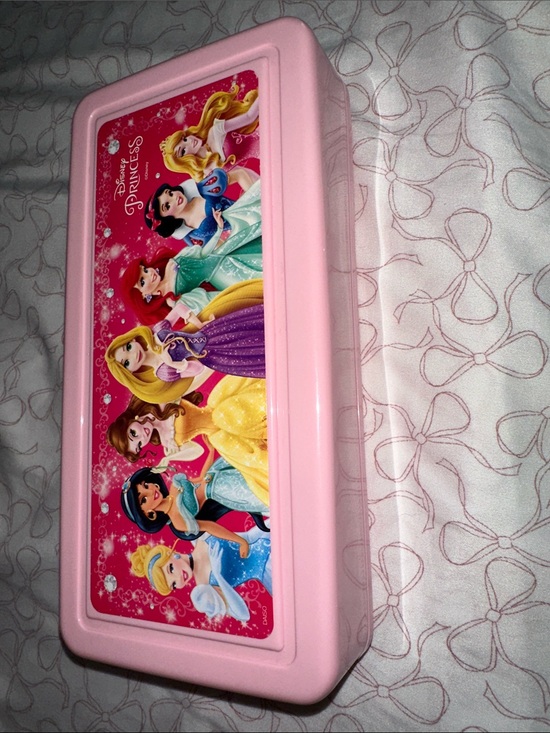 Disney Accessories - Disney Princess Pink Storage/Activity Box